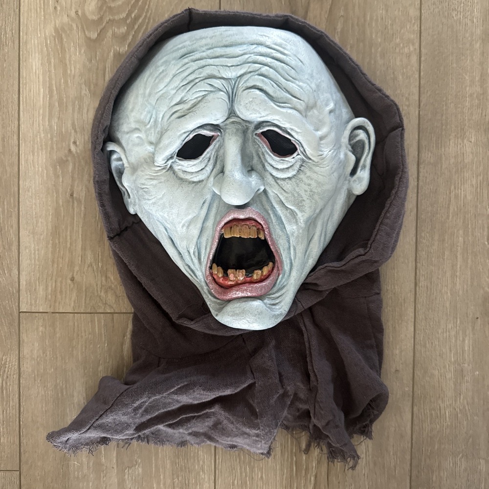 Rare Easter Unlimited Blue Halloween Zombie Goblin Hooded Mask 2011 Ghoul